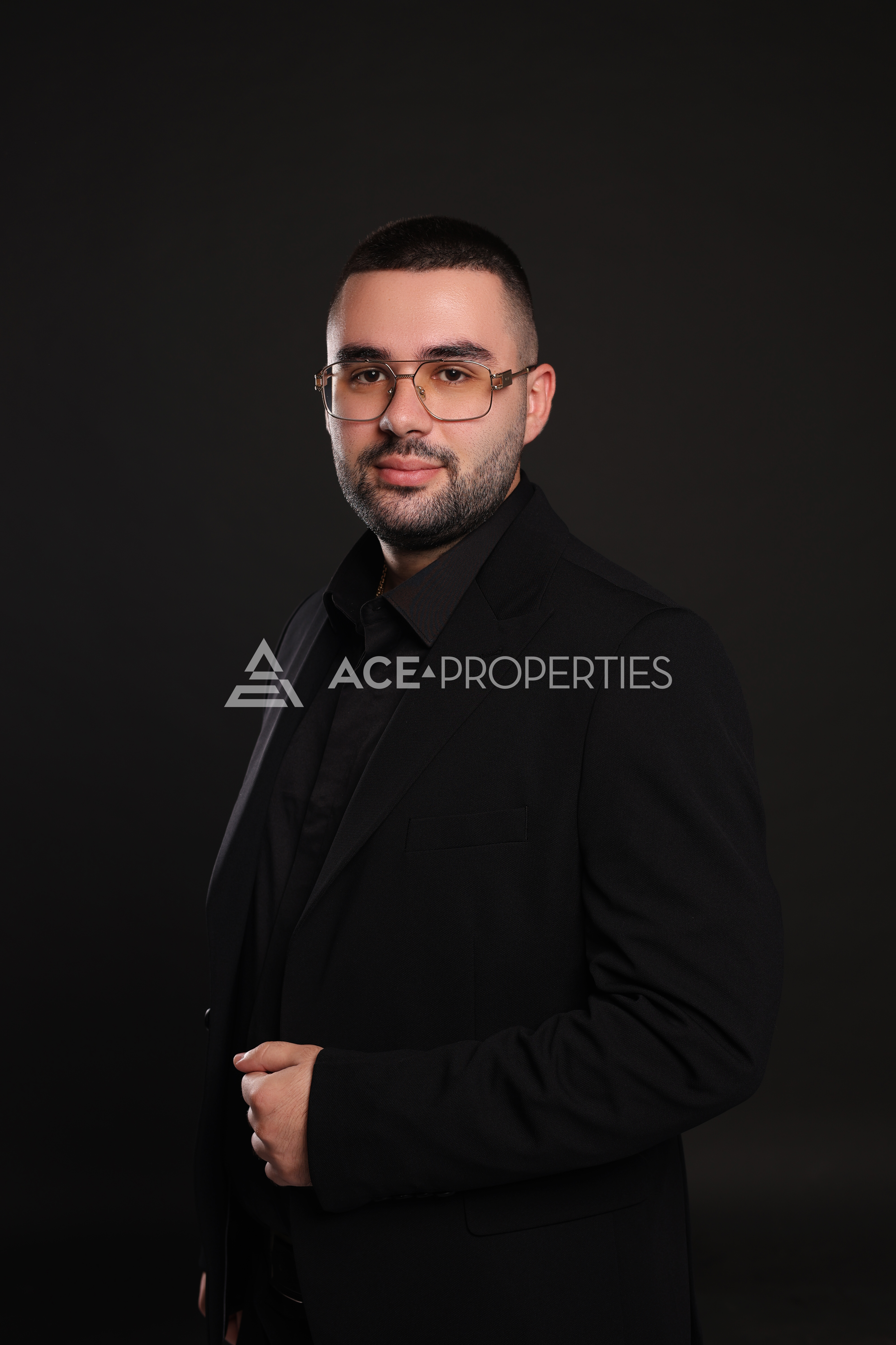 Ares Cela